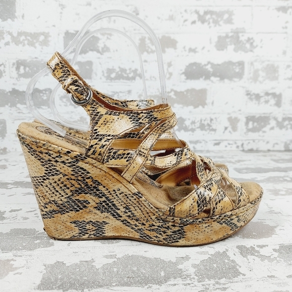B.O.C.  Snakeskin Print Wedge Heel Buckle Ankle Strap Summer Sandals V446 - Picture 5 of 13